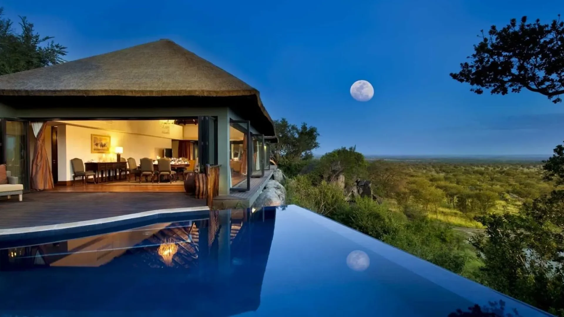 TZ LUXURY